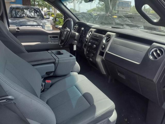 Year}} FORD F150 SUPERCREW CAB PICKUP SILVER AUTOMATIC - Elite Automall LLC in Tavares,FL,28.81693, -81.72783