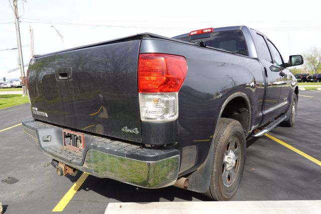 2010 Toyota Tundra Double Cab - Image 5
