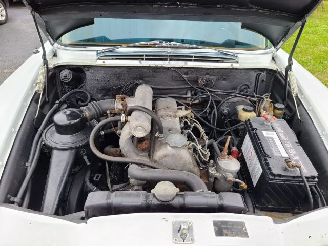 1967 Mercedes 200d - Image 18