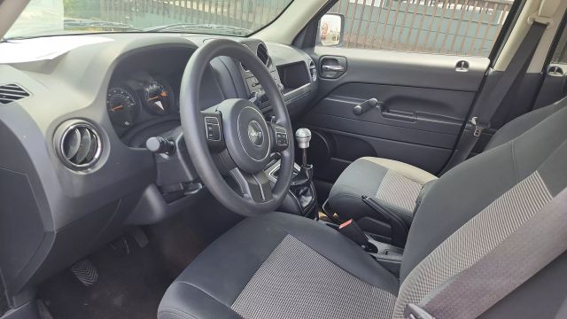 2014 Jeep Patriot - Image 12