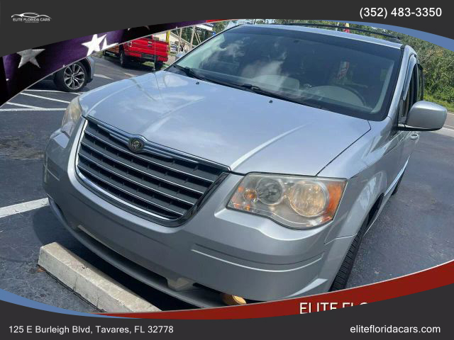2010 CHRYSLER TOWN & COUNTRY PASSENGER SILVER AUTOMATIC - Elite Automall LLC in Tavares,FL,28.81693, -81.72783