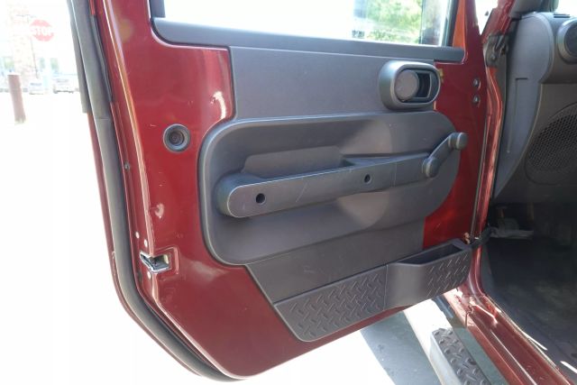 2007 Jeep Wrangler - Image 7