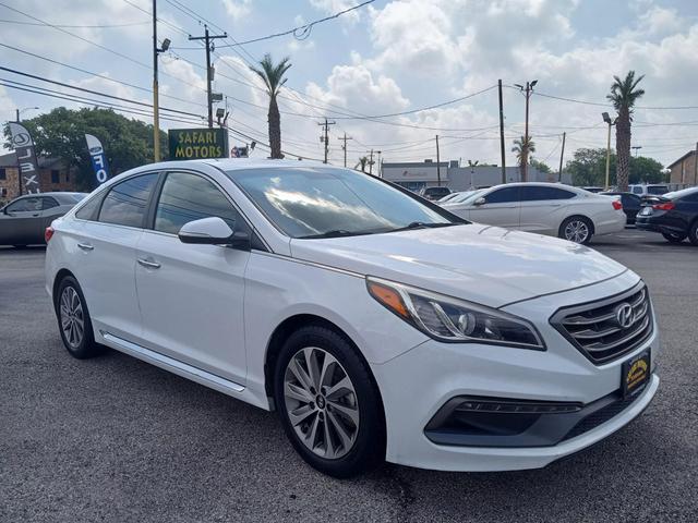 USED HYUNDAI SONATA 2016 for sale in Pasadena, TX | Safari Motors Inc.