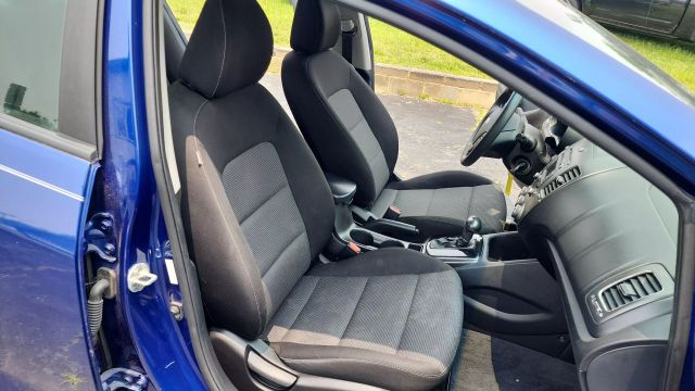 2018 Kia Forte - Image 15