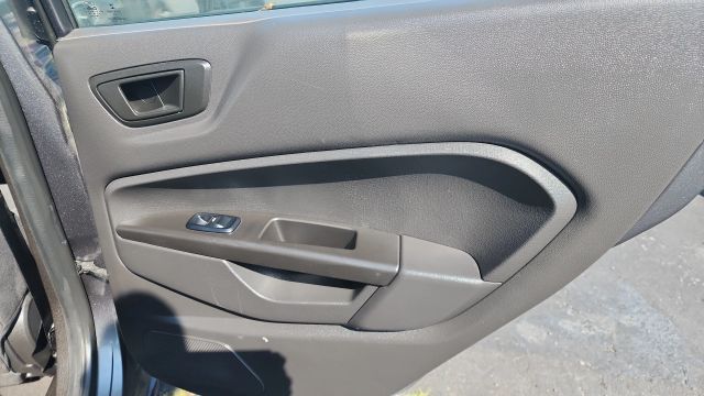 2019 Ford Fiesta - Image 15