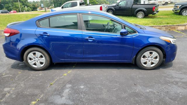 2018 Kia Forte - Image 4