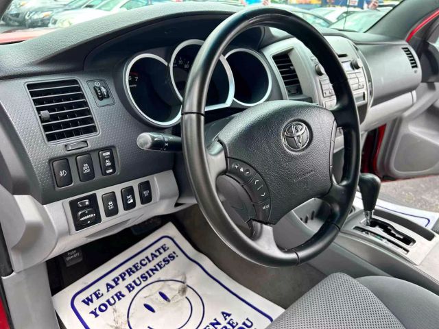 2009 Toyota Tacoma Access Cab Pickup 4d 6 Ft - Image 21