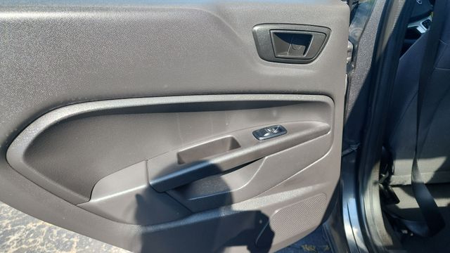 2019 Ford Fiesta - Image 18