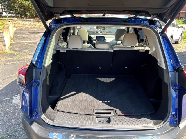 2021 Nissan Rogue - Image 9