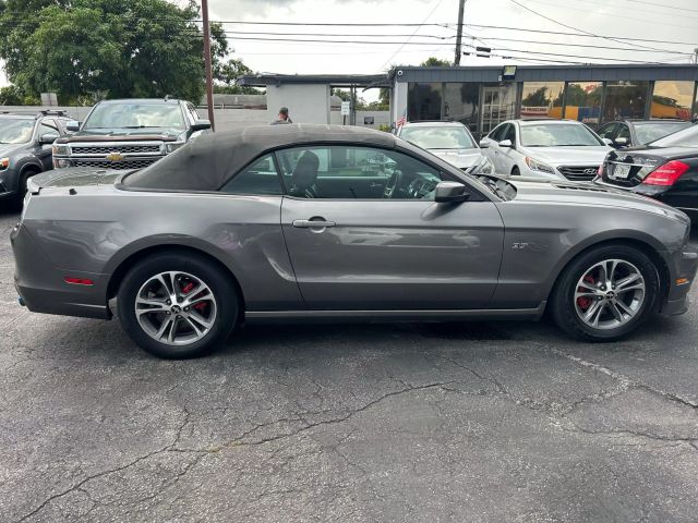 2014 Ford Mustang V6 Premium Convertible 2d - Image 20