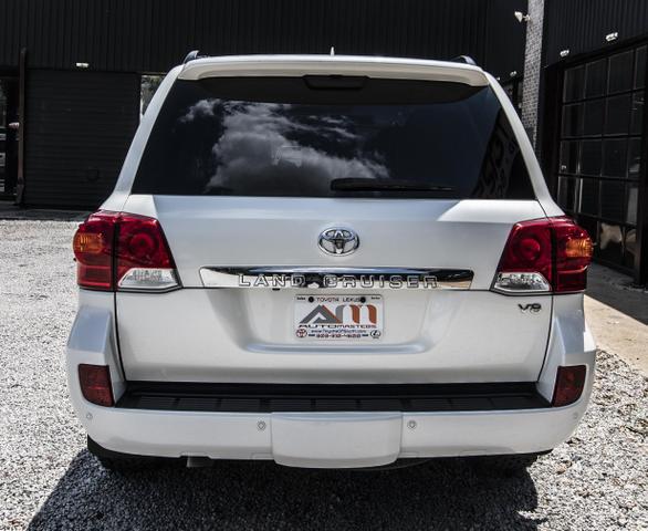 2015 TOYOTA LAND CRUISER SUV WHITE AUTOMATIC - Auto Masters of Carolinas