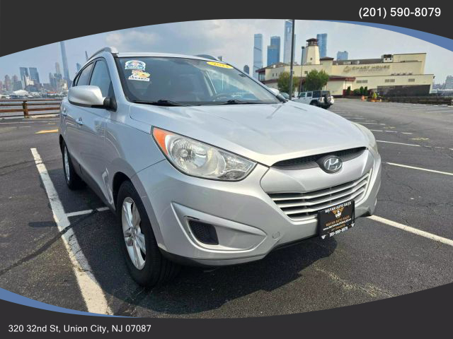 2011 Hyundai Tucson Gls Sport Utility 4d - Image 1