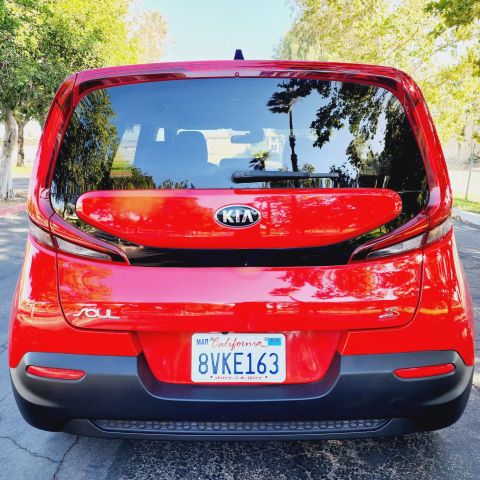 2021 Kia Soul - Image 12