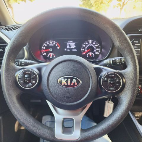 2021 Kia Soul - Image 25