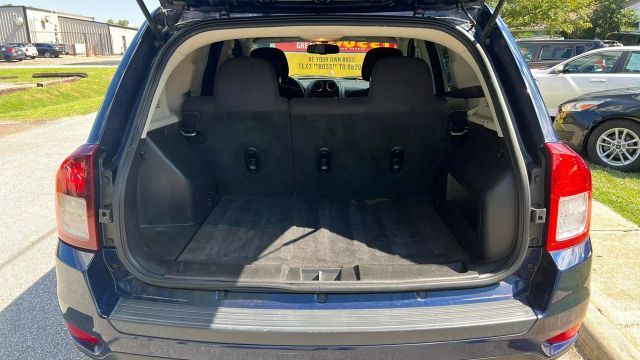 2017 Jeep Compass - Image 5