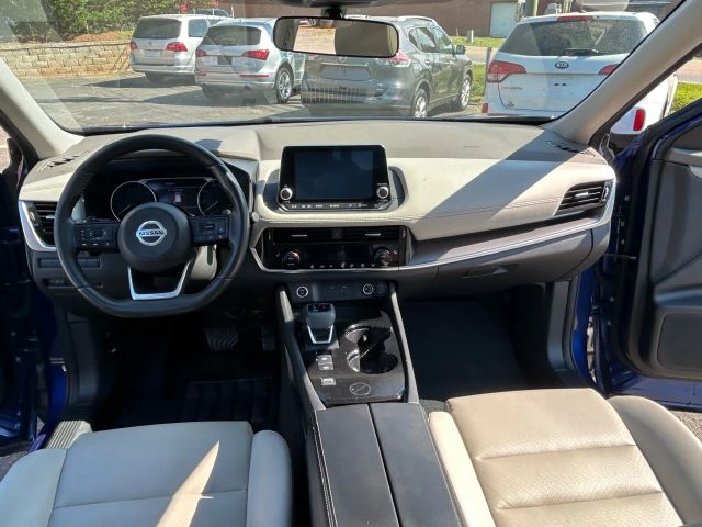 2021 Nissan Rogue - Image 18