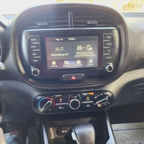2021 Kia Soul - Image 26