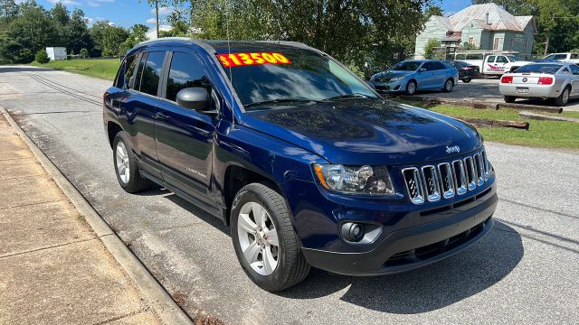 2017 Jeep Compass - Image 3