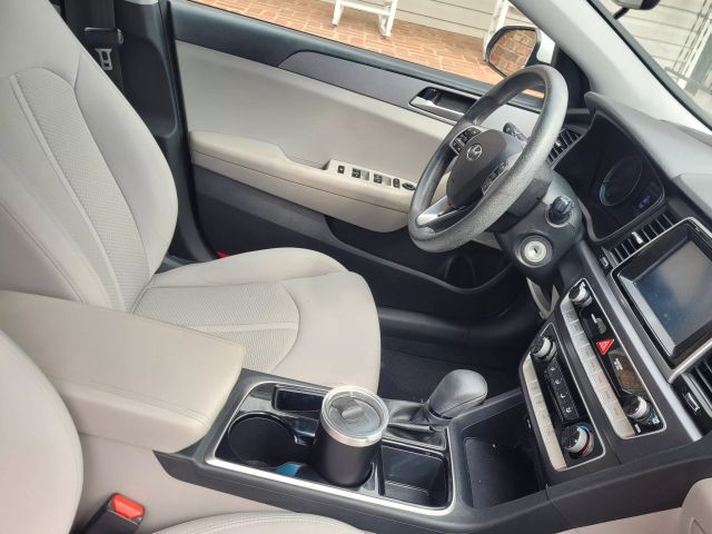 2019 HYUNDAI SONATA SEDAN 4-CYL, SULEV, 2.4 LITER SE SEDAN 4D at Automotive Experts in West Columbia, SC  33.97881747205648, -81.11878200237658