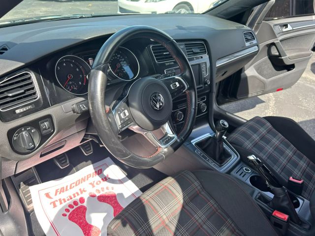 2017 Volkswagen Golf Gti S Hatchback Sedan 4d - Image 29