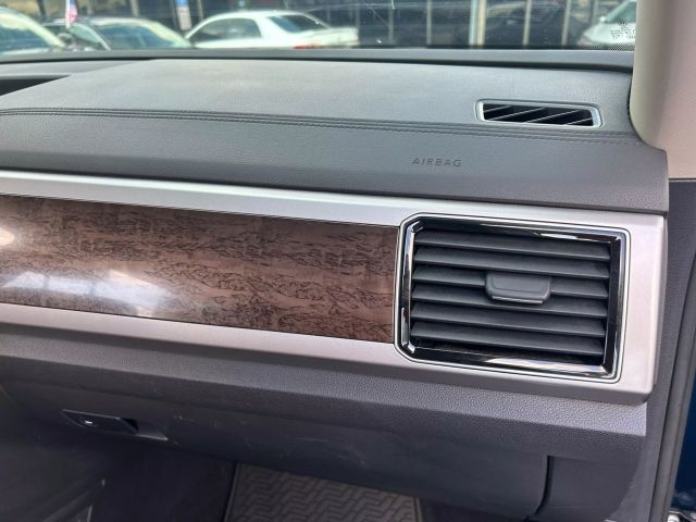 2018 Volkswagen Atlas Sel Premium 4motion Sport Utility 4d - Image 38