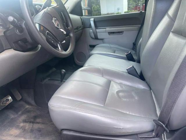 2012 GMC SIERRA 2500 HD CREW CAB PICKUP WHITE AUTOMATIC - Elite Automall LLC in Tavares,FL,28.81693, -81.72783