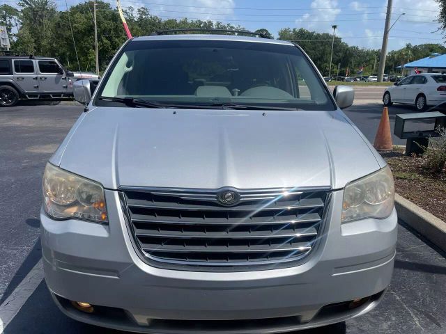 2010 CHRYSLER TOWN & COUNTRY PASSENGER SILVER AUTOMATIC - Elite Automall LLC in Tavares,FL,28.81693, -81.72783