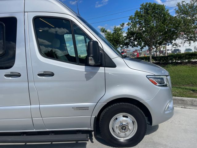 2020 Mercedes-benz Sprinter 3500 Xd Crew - Image 8