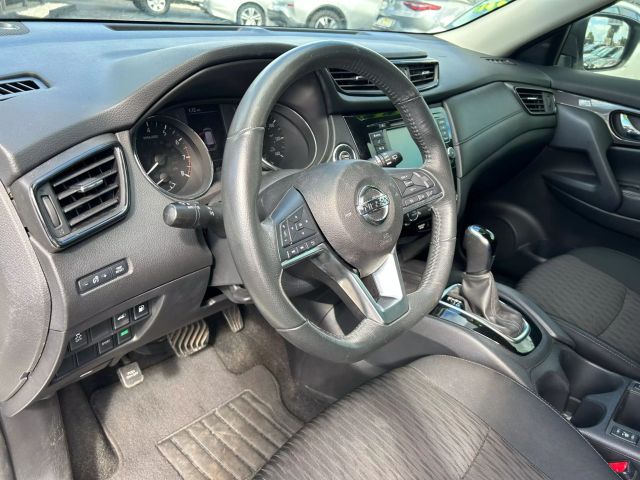 2018 Nissan Rogue Sv Sport Utility 4d - Image 10