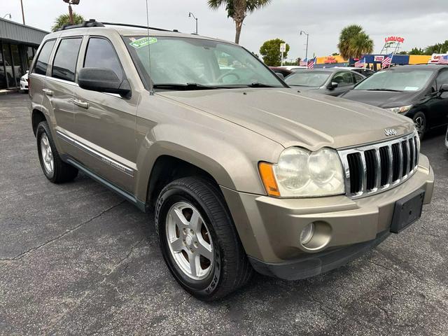 2005 Jeep Grand Cherokee Limited Sport Utility 4d - Image 2