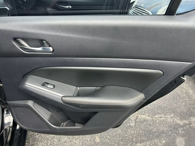 2020 Nissan Altima 2.5 Sr Sedan 4d - Image 32