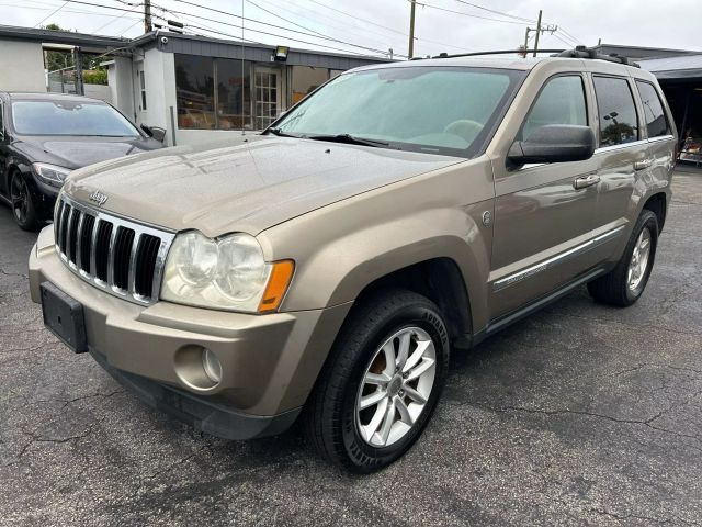 2005 Jeep Grand Cherokee Limited Sport Utility 4d - Image 3