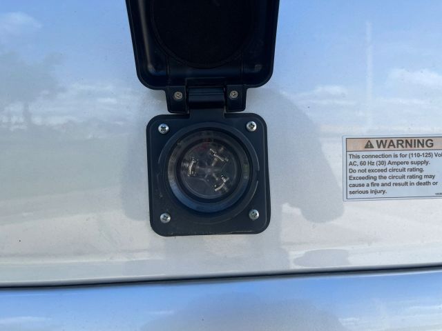 2020 Mercedes-benz Sprinter 3500 Xd Crew - Image 25