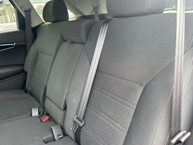 2019 Kia Sorento Lx Sport Utility 4d - Image 22