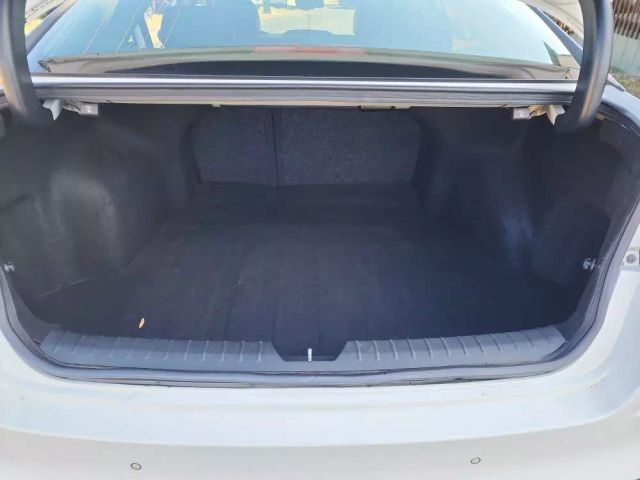 2019 Kia Optima - Image 19