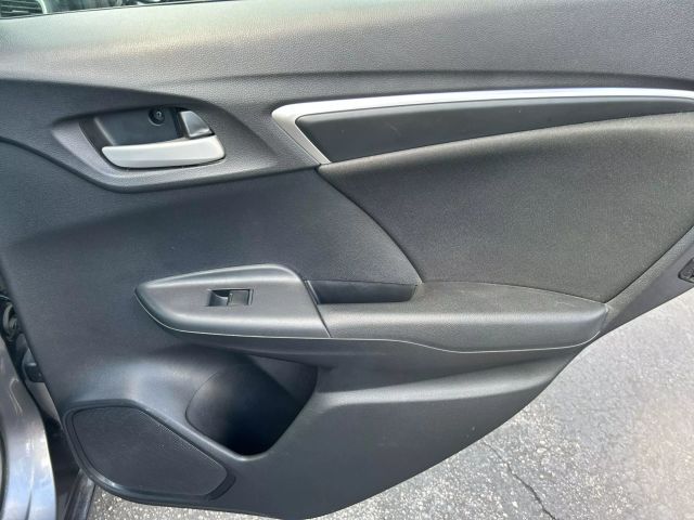 2015 Honda Fit Lx Hatchback 4d - Image 39