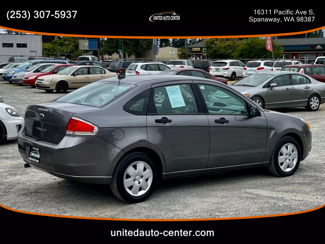 2011 Ford Focus - Image 4