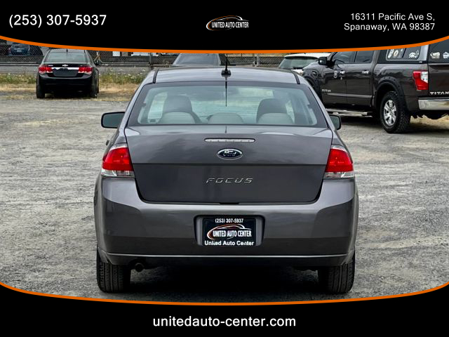2011 Ford Focus - Image 5
