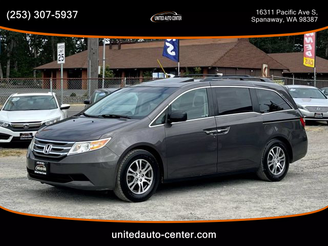 2013 Honda Odyssey - Image 1