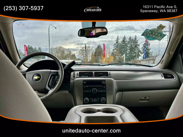 2007 Chevrolet Tahoe - Image 12