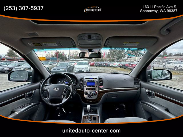 2012 Hyundai Santa Fe - Image 7