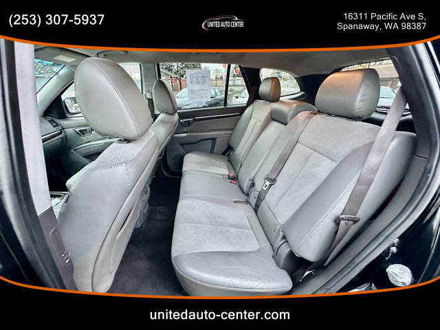 2012 Hyundai Santa Fe - Image 15