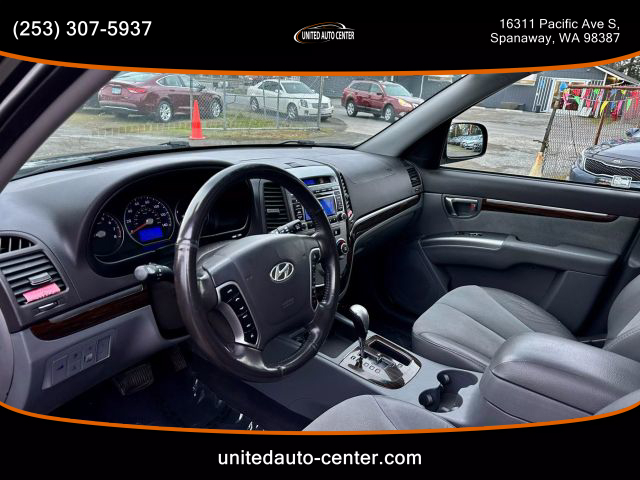 2012 Hyundai Santa Fe - Image 8