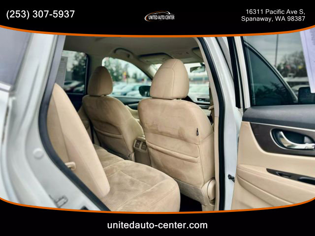 2016 Nissan Rogue - Image 19