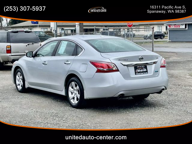 2013 Nissan Altima - Image 6