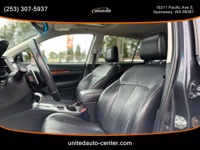 2010 Subaru Outback - Image 8