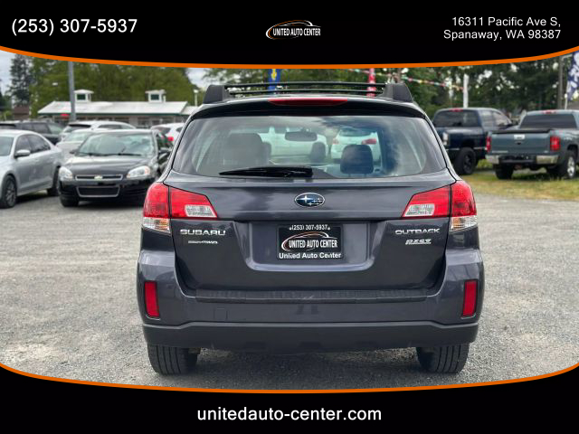 2010 Subaru Outback - Image 3