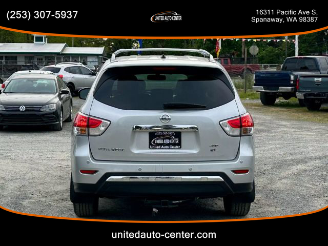 2015 Nissan Pathfinder - Image 5