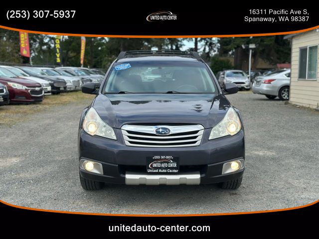 2010 Subaru Outback - Image 6