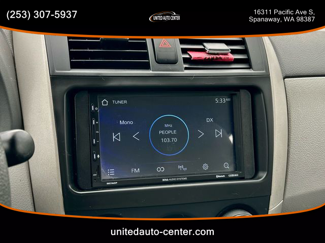 2010 Toyota Corolla - Image 11